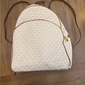 Michael Kors Vanilla MK Logo Backpack – Interior Marking